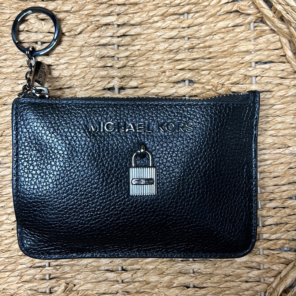 Michael Kors - black coin/keychain wallet NWOT
